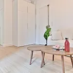 Apartament Au Centre De - Musee Grevin *