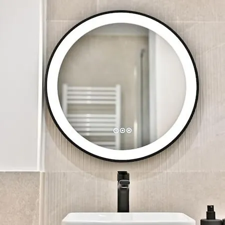 Au Centre De - Musée Grévin Appartement *