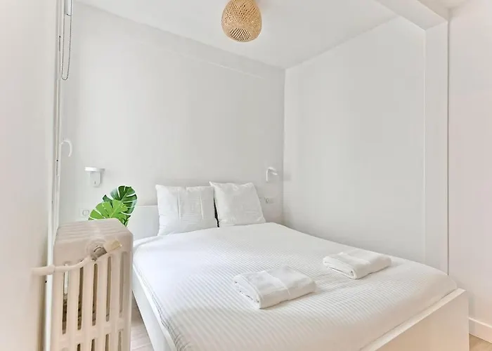 Apartamento Au Centre De - Musee Grevin *